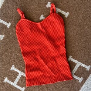 NWT Babaton aritzia sculpt knit tank